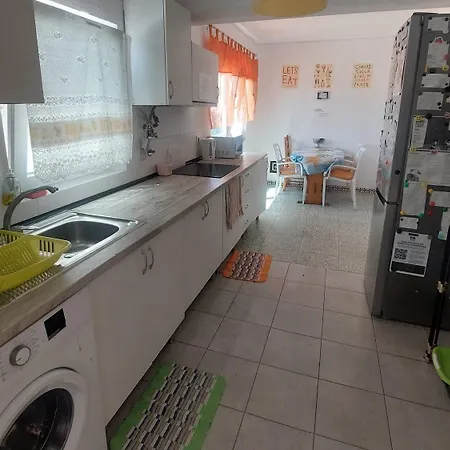Casa Ramos Oura Strip Habitación en casa particular