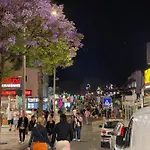 Casa Ramos On The Strip ホームステイ