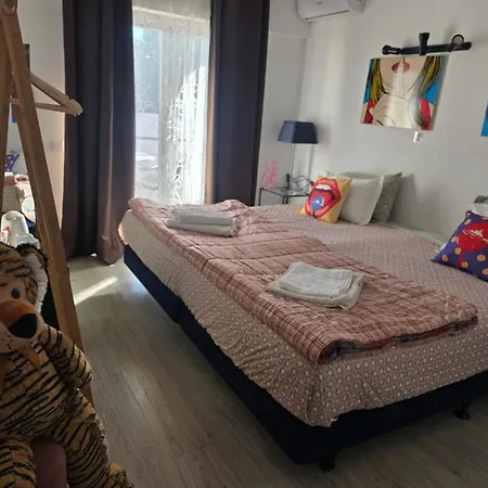 Casa Ramos On The Strip בית אירוח *