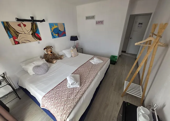 Casa Ramos On The Strip בית אירוח