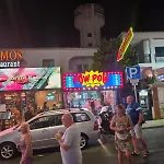 Casa Ramos On The Strip Homestay *